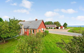 2 Bedroom Gorgeous Home In Roslev